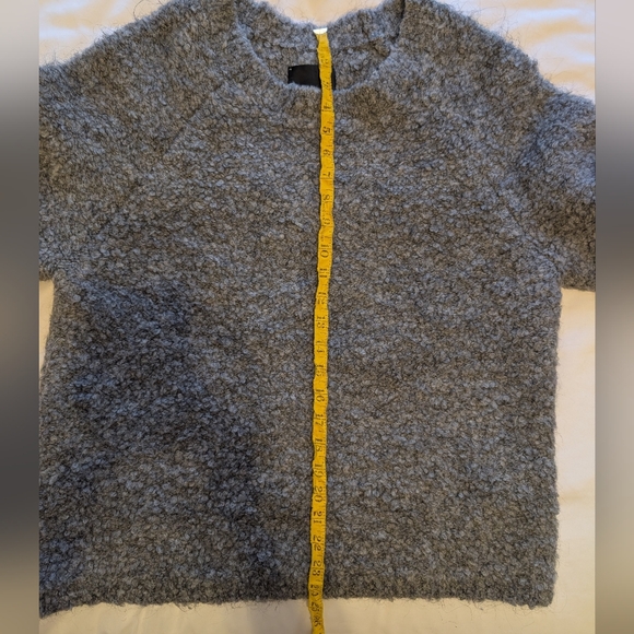 Aritzia Wilfred free boucle sweater Size M - Picture 4 of 6